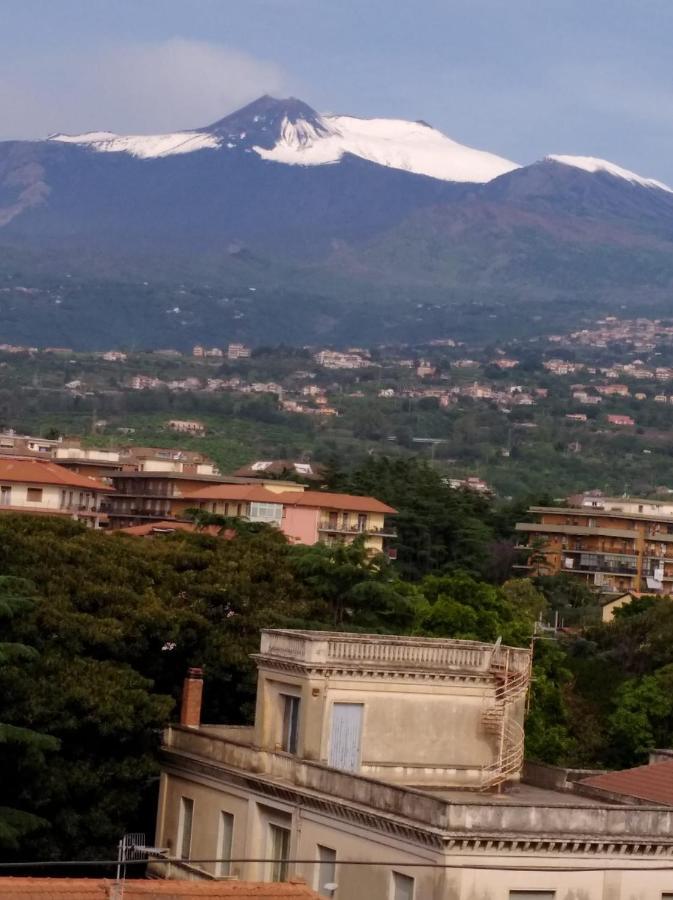 Casa Donna Rosaria Tra Etna E Taormina Lägenhet Riposto Exteriör bild